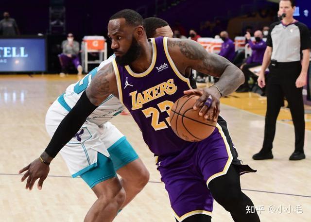 詹姆斯全部比赛录像(詹姆斯全部比赛录像回放视频)