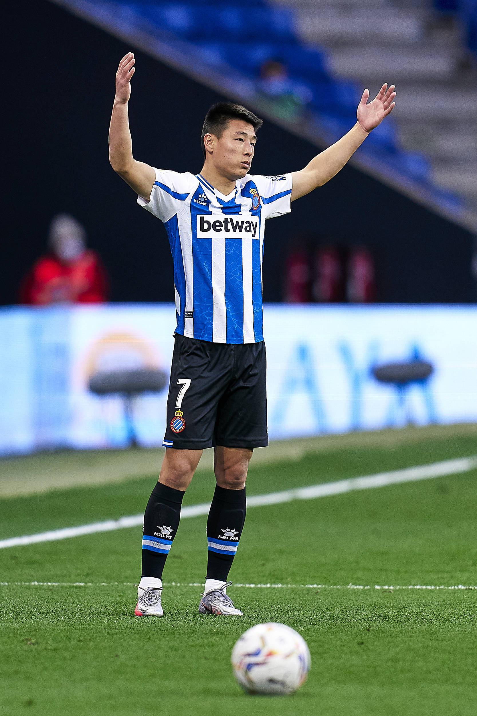 详细阅读:武磊实况足球(武磊实况足球2023) 武磊实况足球(武磊实况足球2023)