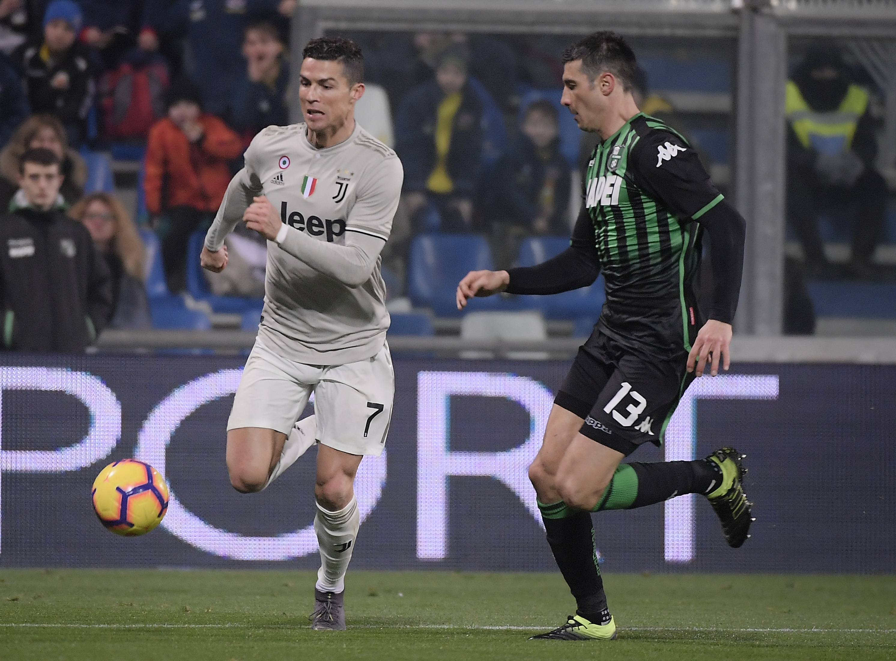 尤文图斯比赛高清直播(尤文图斯比赛高清直播免费观看)