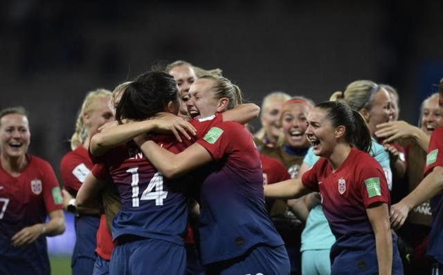 欧洲女子足球杯(欧洲女子足球杯冠军是谁)