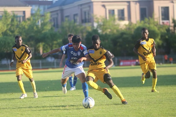 上海学足球(上海学足球多少钱一节课)