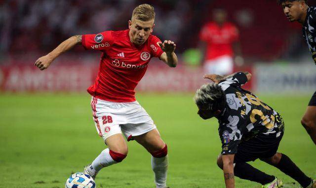 根特比赛直播(根特足球俱乐部)